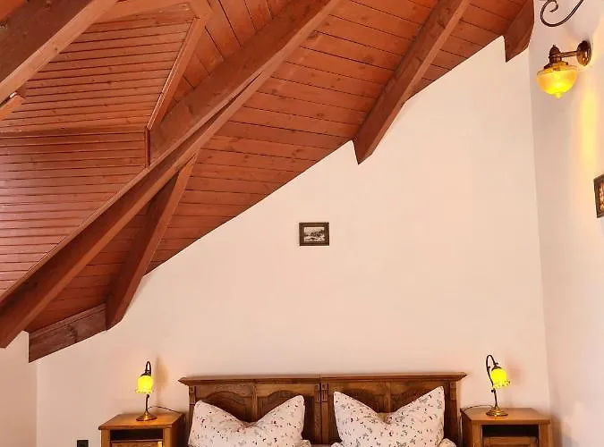 Agas Vendeghaz Affittacamere 3*