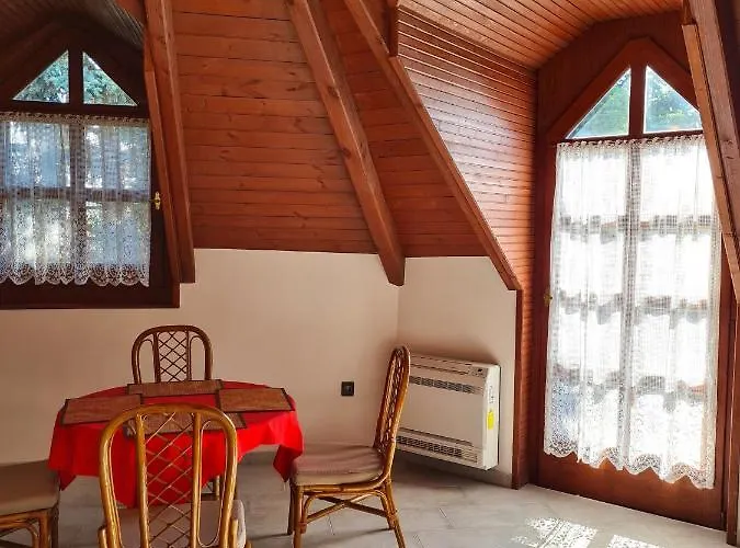 Affittacamere Agas Vendeghaz 3*