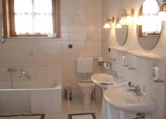 Agas Vendeghaz Penzion Csopak